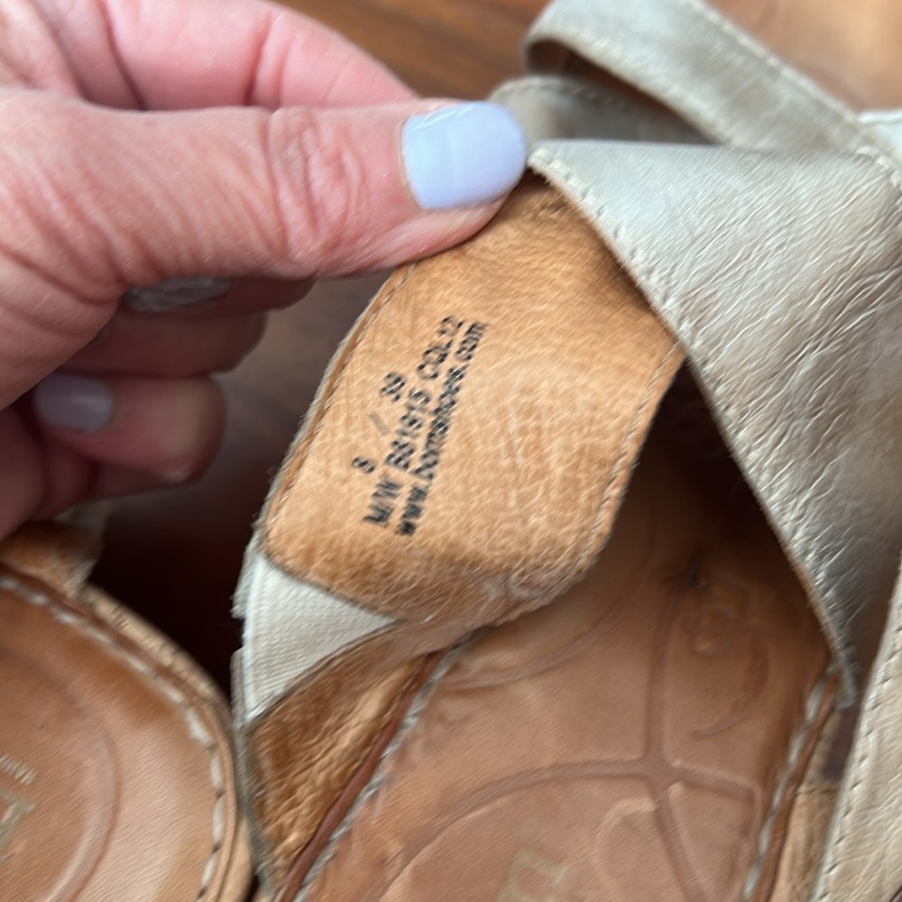 Born wedge slip on sandals. So very comfy and cute! - Picture 9 of 11